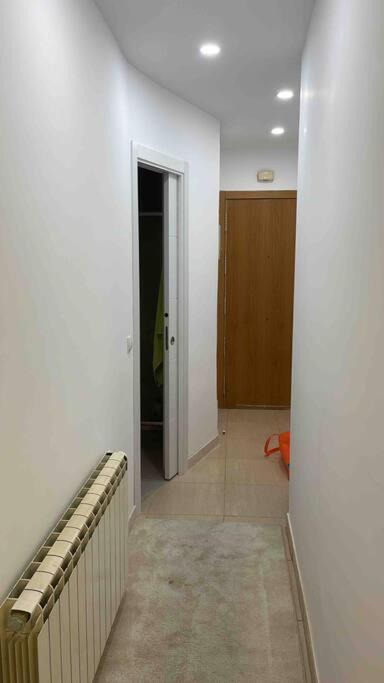 Apartamento Recien Reformado En Barajas Pueblo Madrid Exteriör bild