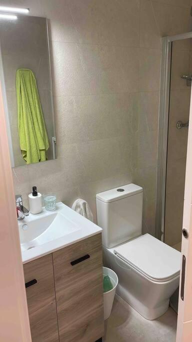 Apartamento Recien Reformado En Barajas Pueblo Madrid Exteriör bild
